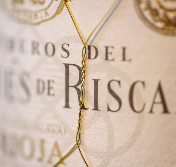 Botella vino Marqués de Riscal 